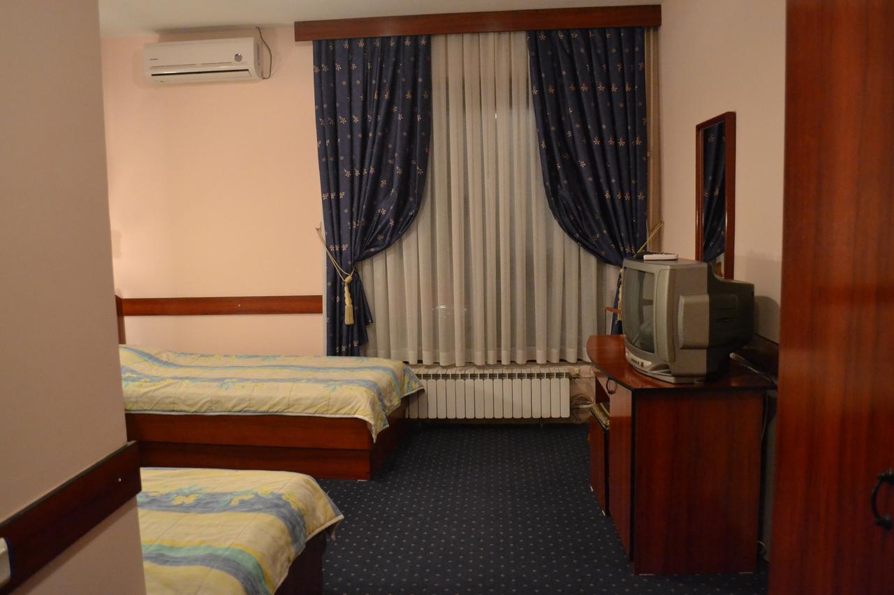 Hotel Mimoza Kumanovo Luaran gambar