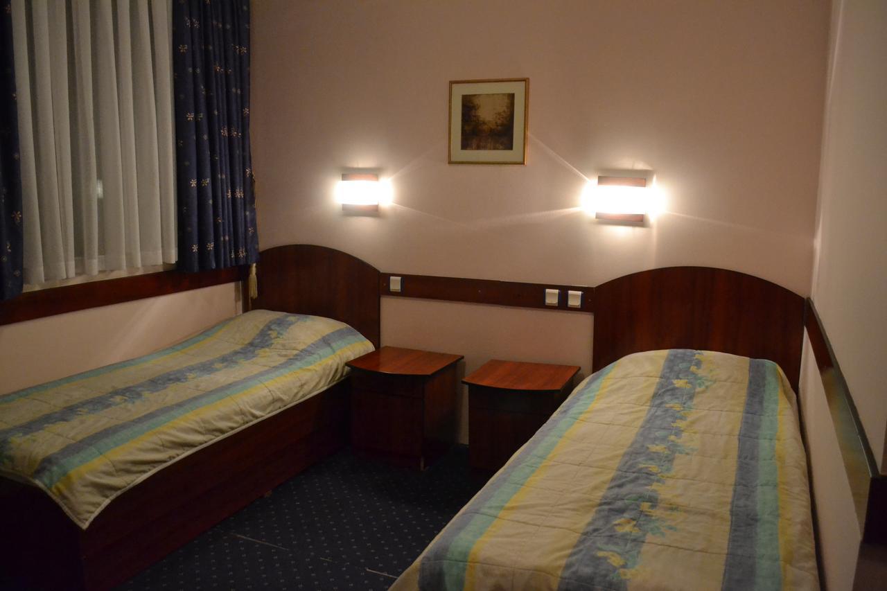 Hotel Mimoza Kumanovo Luaran gambar