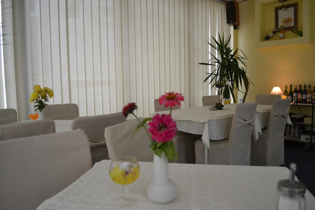Hotel Mimoza Kumanovo Luaran gambar